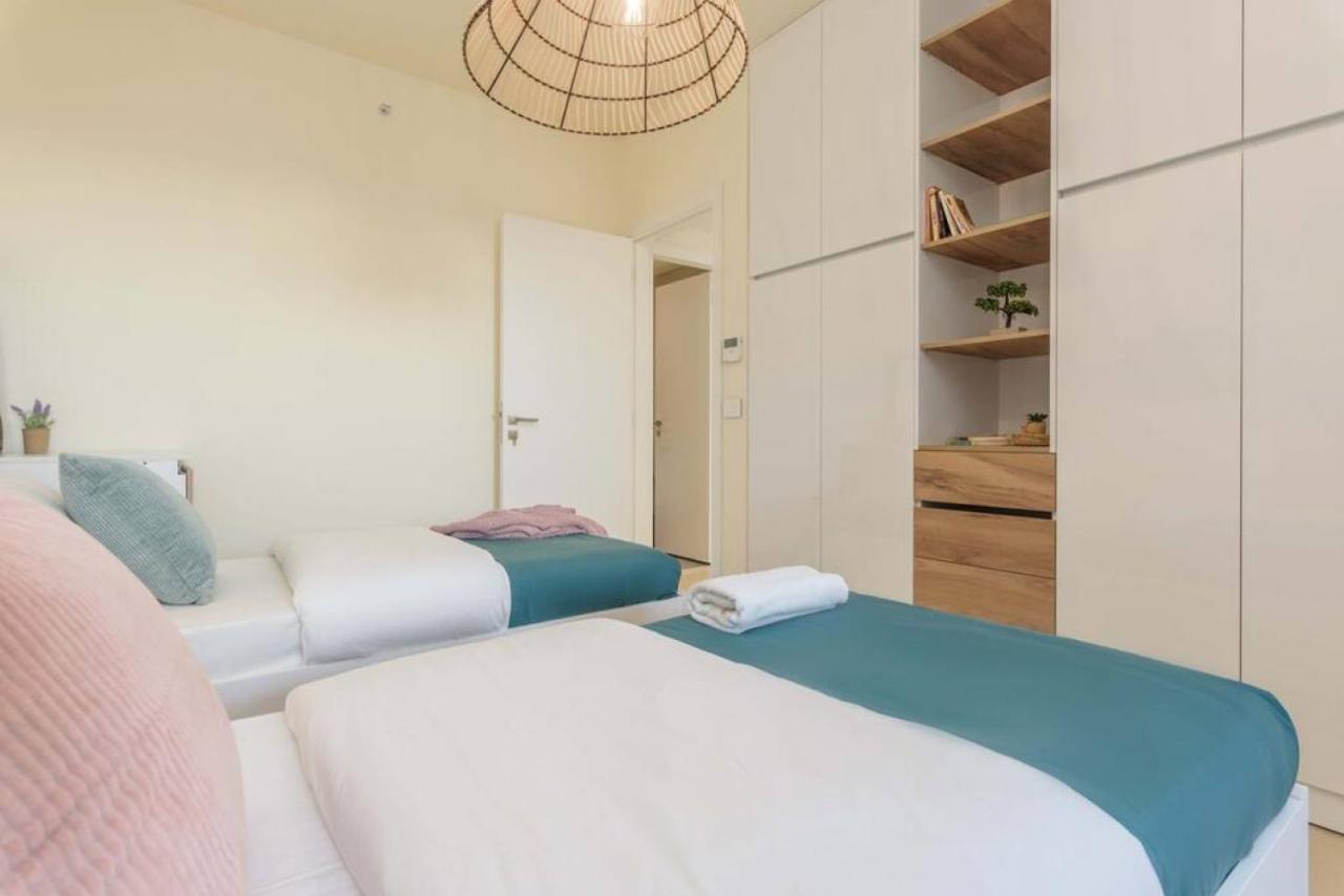 Gitta 2 Bedroom Apt In Tower Forty Four Apartment Beirut